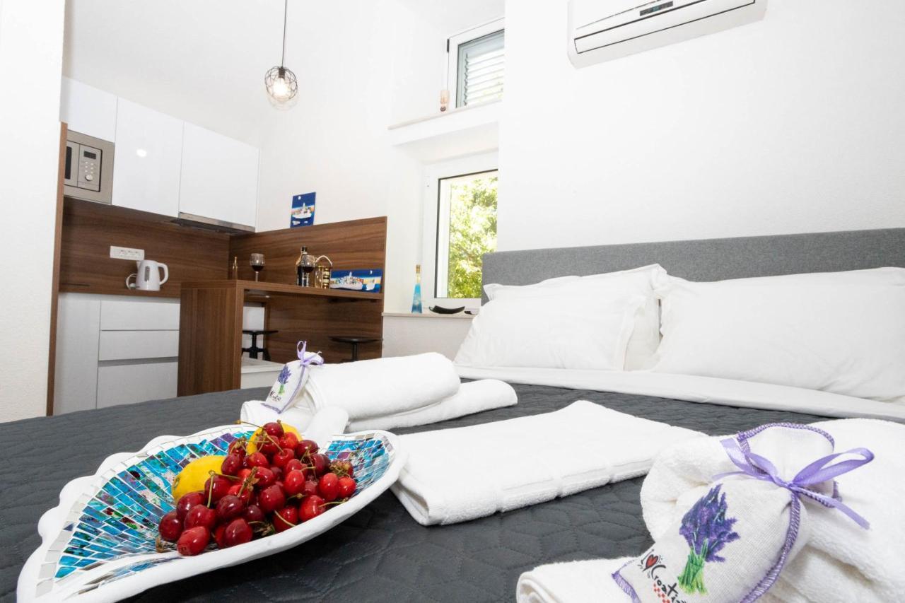 Apartments "Lory" -Baska Voda Exterior photo
